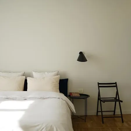 Apartman Urania Palace 24 *